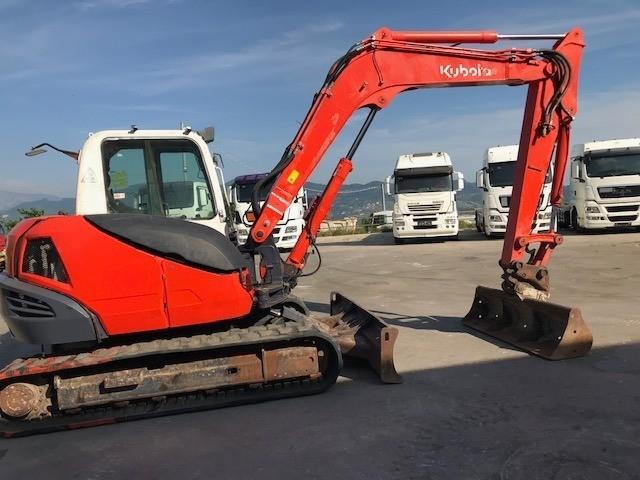 Escavatore Kubota KX080-3