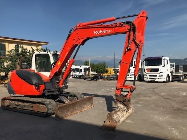 Escavatore Kubota KX080-3