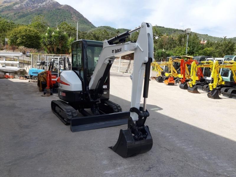 Excavadora Bobcat E 35