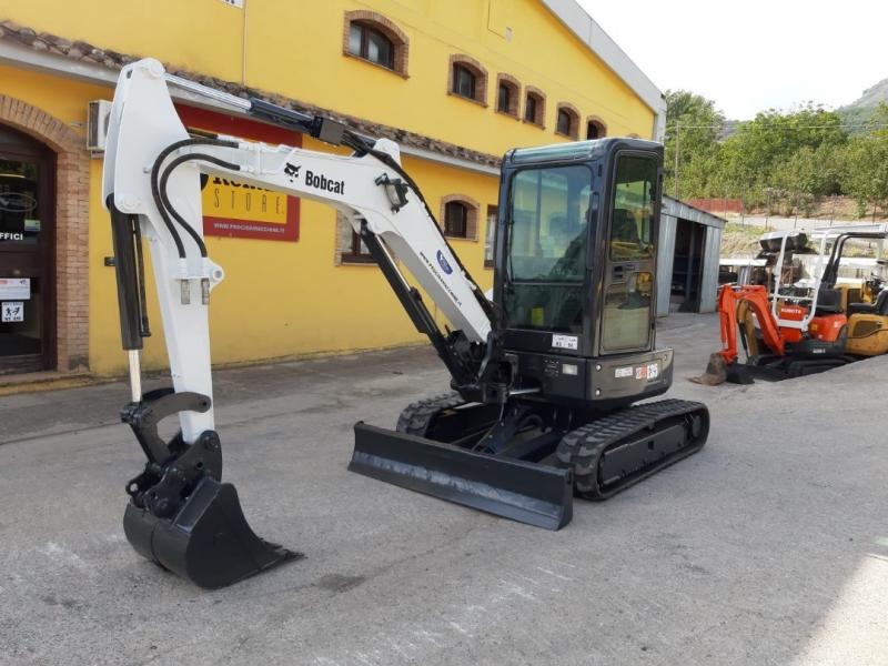 Excavadora Bobcat E 35