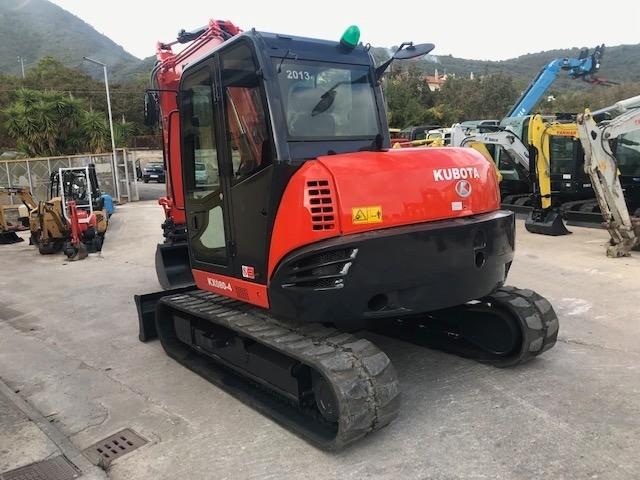 Excavadora Kubota KX080-3