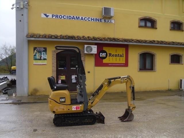 Excavator Caterpillar 300.9D