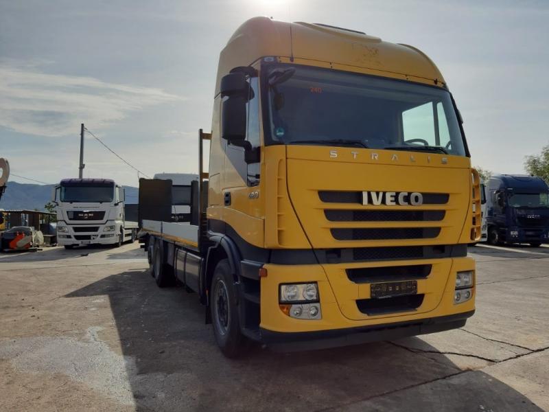 vrachtwagen Iveco Stralis 260 S 42