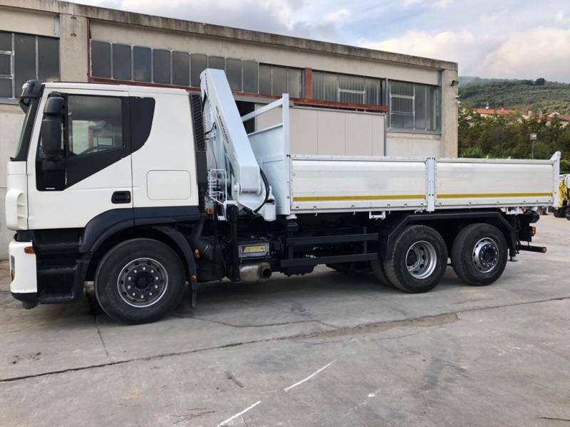 Camion Iveco Stralis 260 S 42