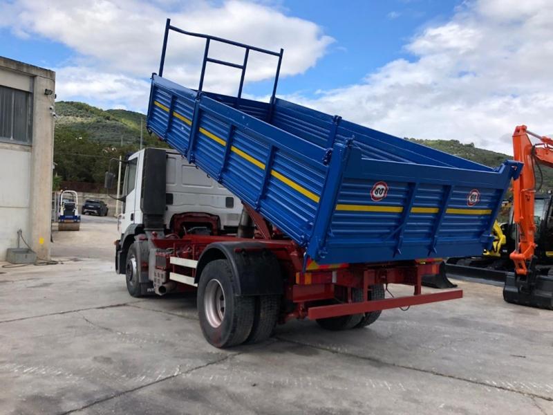 LKW Iveco Stralis 190 S 27