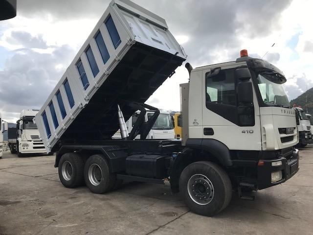 LKW Iveco Trakker 260 T 41