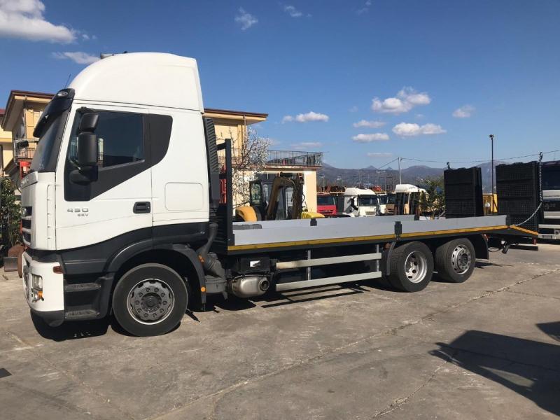 Ciężarówka Iveco Stralis 260 S 45