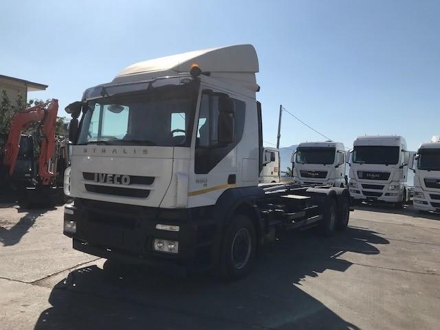 Truck Iveco Stralis 260 S 45