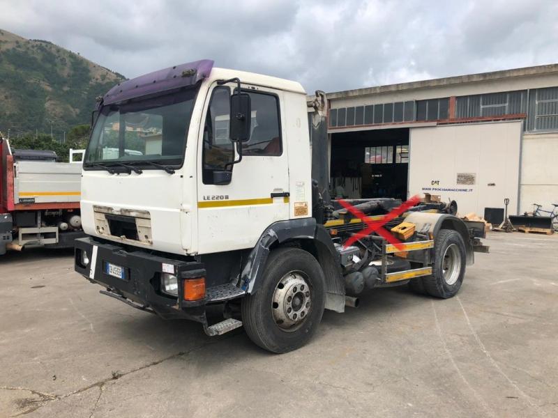 Truck MAN LE 20.280