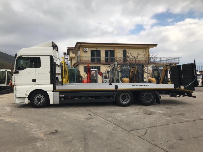 LKW MAN TGX 26.440