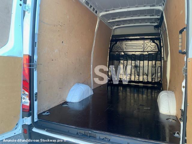 Photo Iveco Daily 35S16 image 9/10