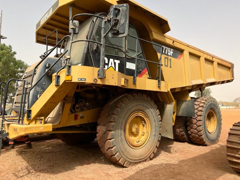 Caterpillar 775F
