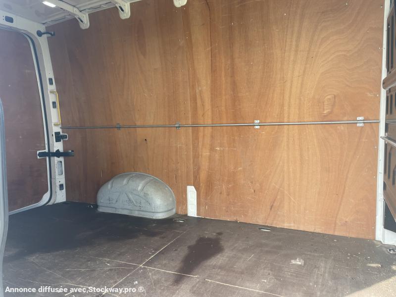 Photo Volkswagen Crafter 2.0 TDI 136 image 3/8