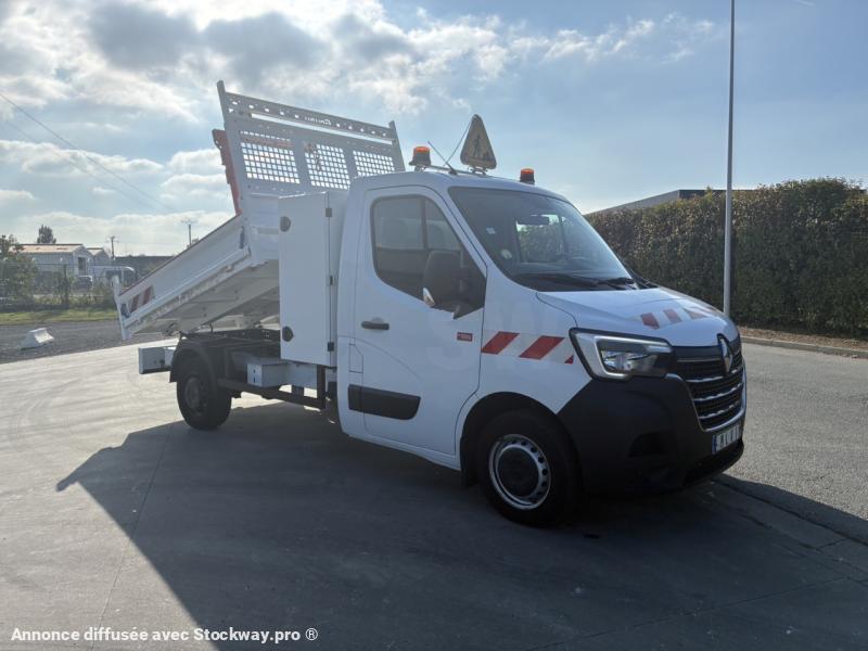 Photo Renault Master III Traction 145.35 image 2/11