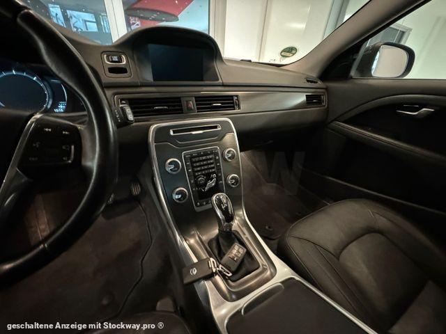 Photo Volvo V70 V70 Kombi Summum D5 Automatik*Leder*Navi*Shd*Pdc image 13/20