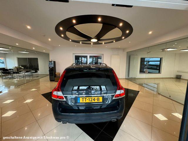 Photo Volvo V70 V70 Kombi Summum D5 Automatik*Leder*Navi*Shd*Pdc image 6/20