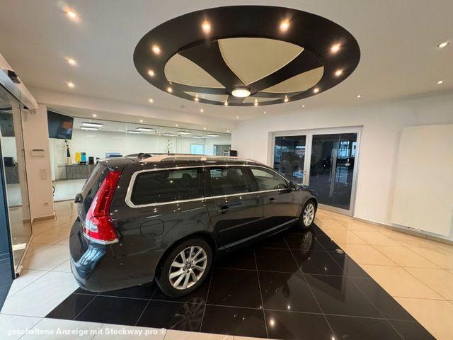 Photo Volvo V70 V70 Kombi Summum D5 Automatik*Leder*Navi*Shd*Pdc image 7/20