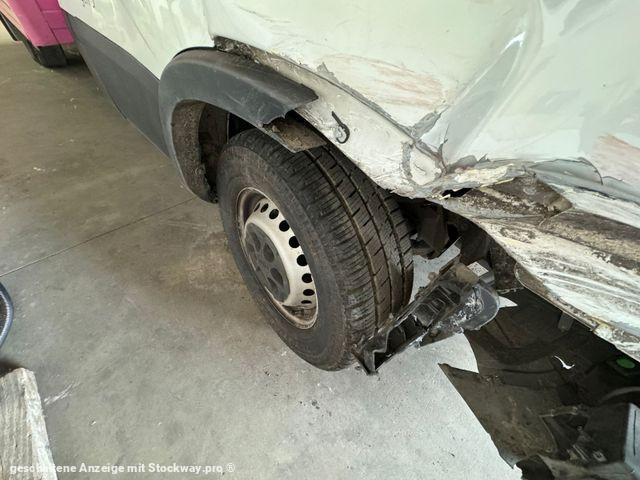 Photo Iveco Daily 35S14 Hi-Matic Koffer*Ahk*Seiten tür* image 15/17