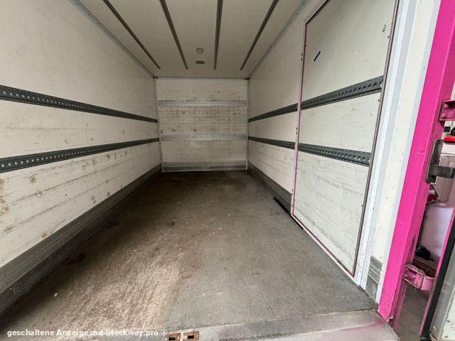 Photo Iveco Daily 35S14 Hi-Matic Koffer*Ahk*Seiten tür* image 9/17