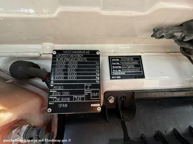 Photo Iveco Trakker AD 260 Fassi F135a image 16/20