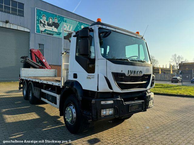 Photo Iveco Trakker AD 260 Fassi F135a image 4/20