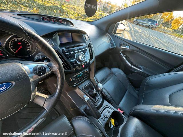 Photo Ford Focus Lim. ST *Leder*Schiebedach*Recaro*JBL* image 17/27