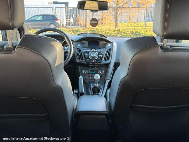 Photo Ford Focus Lim. ST *Leder*Schiebedach*Recaro*JBL* image 21/27