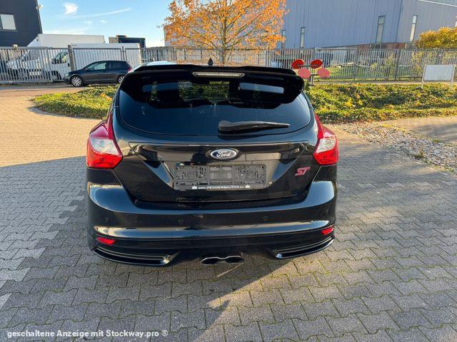 Photo Ford Focus Lim. ST *Leder*Schiebedach*Recaro*JBL* image 8/27