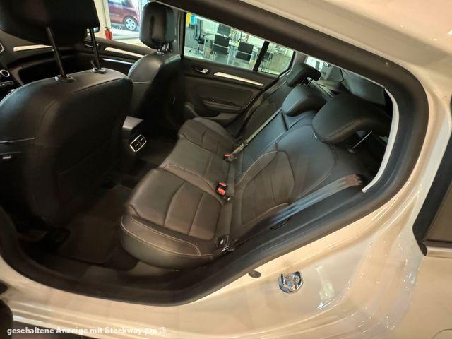 Photo Renault Megane E-TECH image 12/20