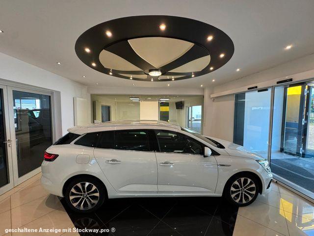 Photo Renault Megane E-TECH image 2/20