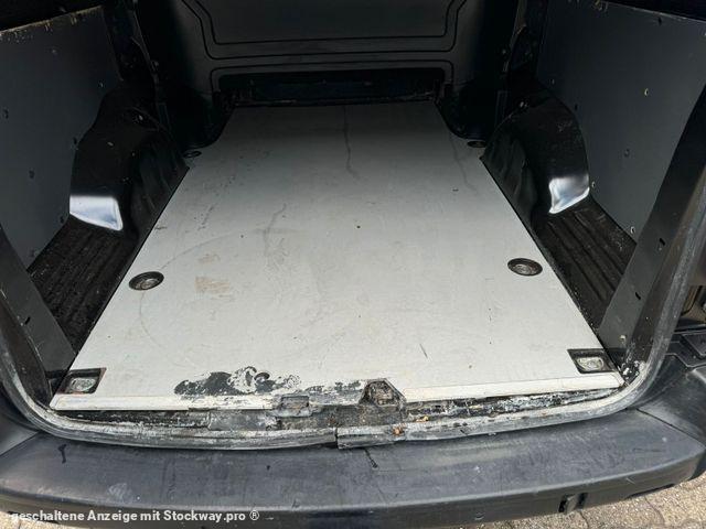 Photo Opel Vivaro Kasten Edition L Doppelkabine *Navi*Ahk* image 20/20