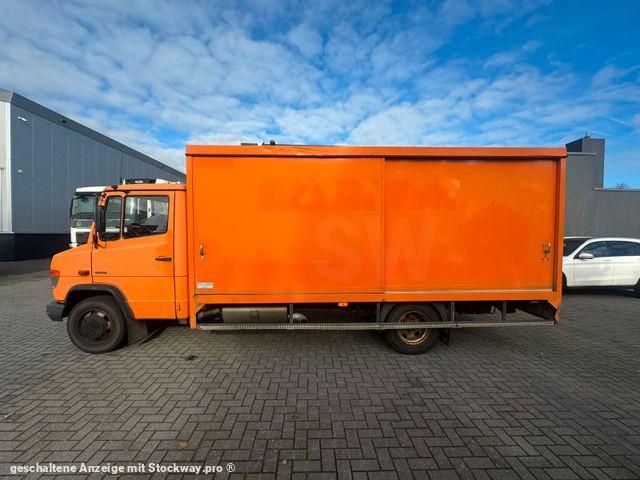 Mercedes 816 D VARIO Koffer *Ahk*