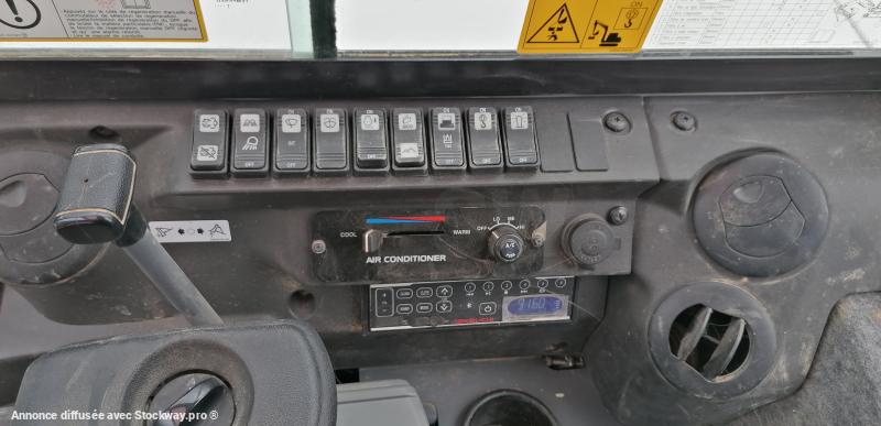 Photo Takeuchi TB 260  image 9/12