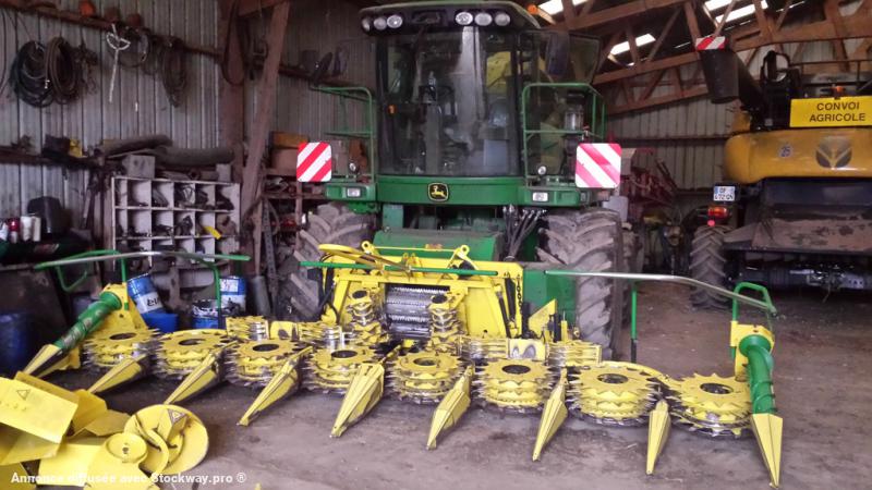 Photo JOHN DEERE 7450  image 2/4
