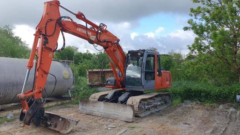 Hitachi ZX130 Hitachi zx 130 135