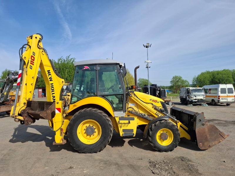 Koparko-ładowarka New Holland B 110 B