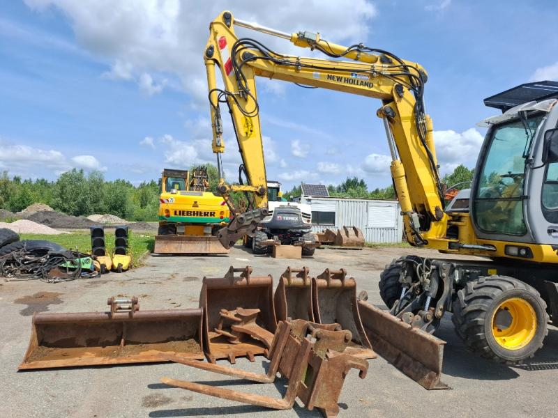 Pelle New Holland MH 2.6