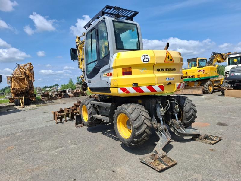 Pelle New Holland MH 2.6
