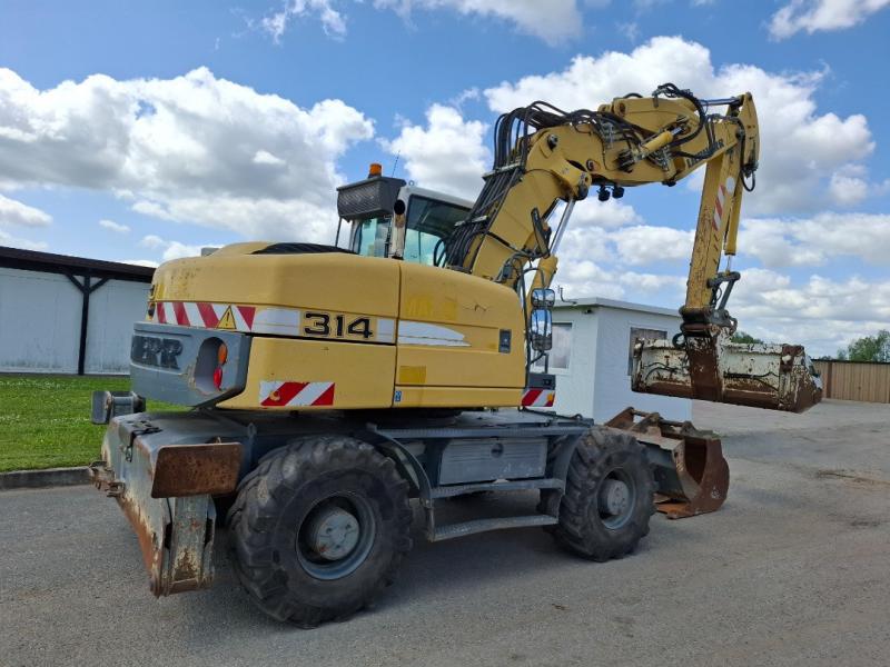 Pelle Liebherr A314 Litronic