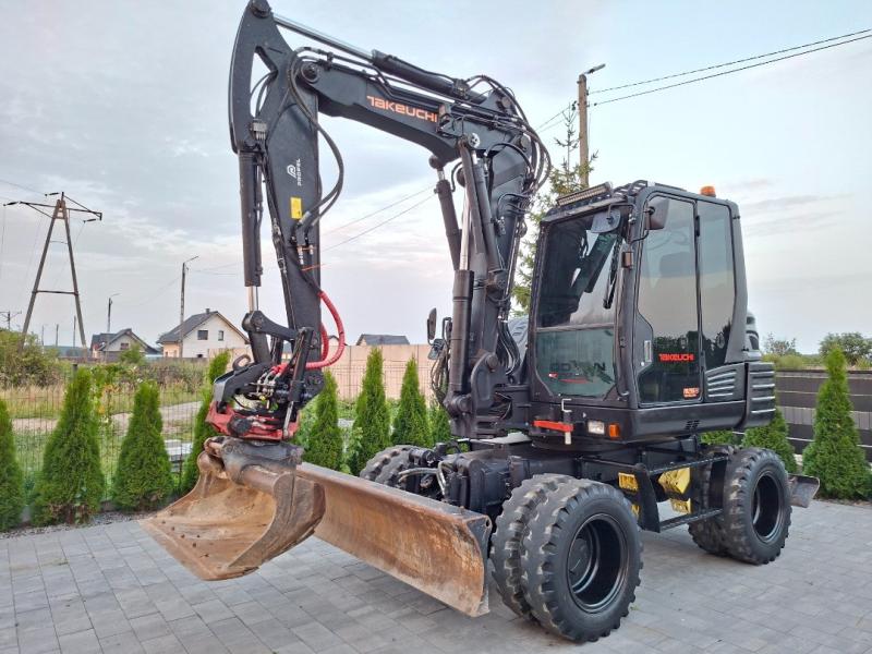 Takeuchi                 TB295W