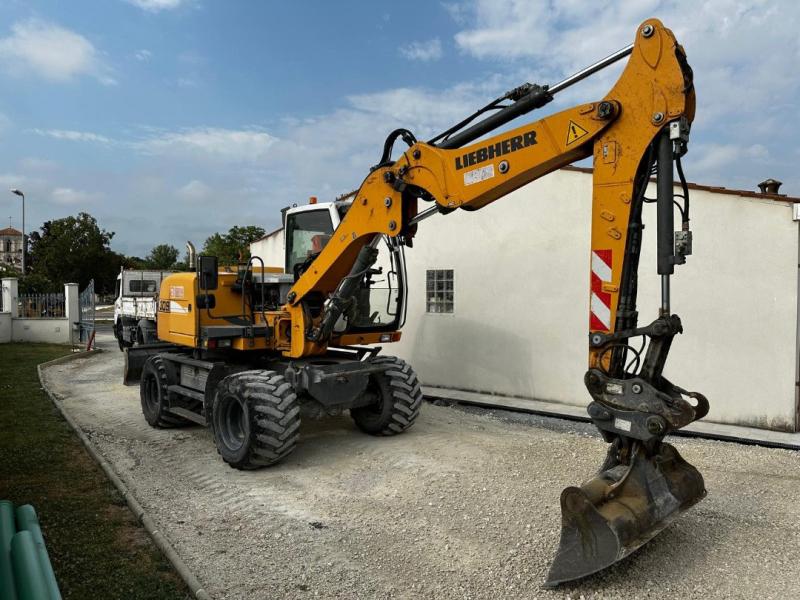 Pelle Liebherr A309 Litronic