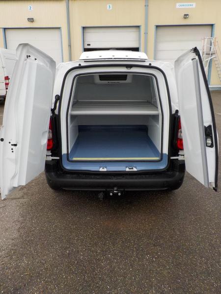 Utilitario Citroën Berlingo XL ETA8