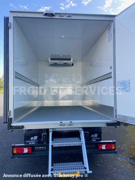 Photo Iveco Daily 35C16 image 2/3