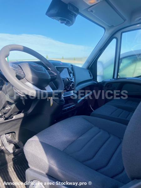 Photo Iveco Daily 35C16 image 3/3