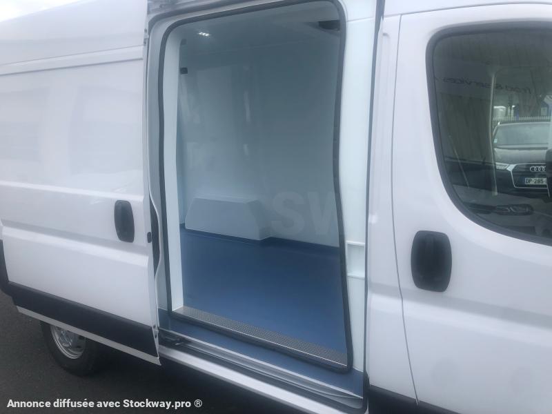 Photo Peugeot Boxer L2H2 image 3/4