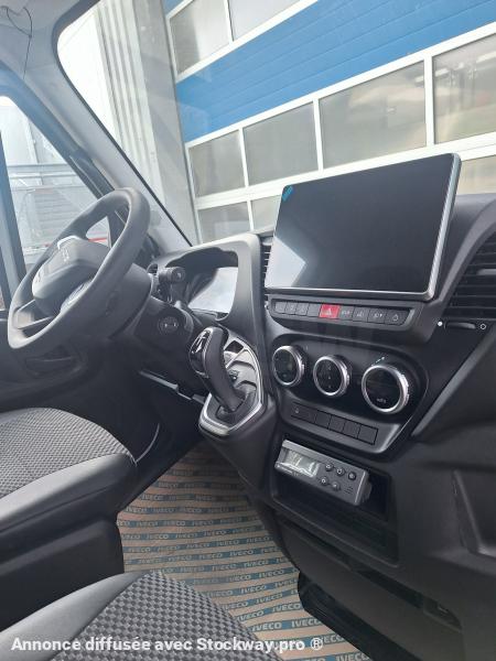 Photo Iveco Daily 35C18 image 6/7