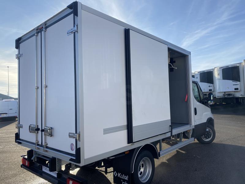 Utilitaire Iveco Daily 35C16