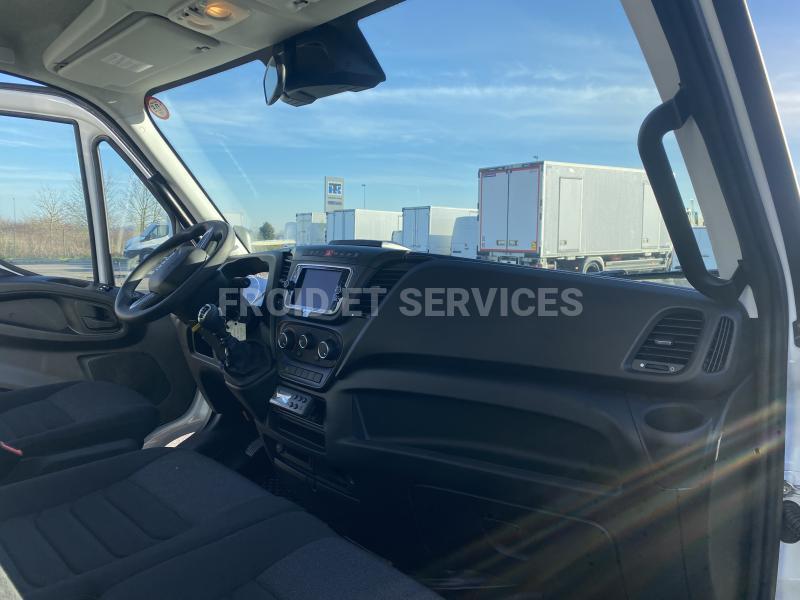 Utilitaire Iveco Daily 35C16