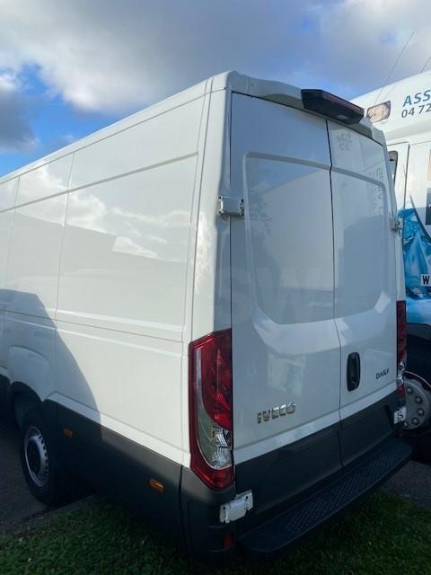 Commercial van/truck Iveco Daily 35C16
