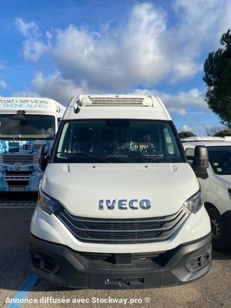 Photo Iveco Daily 35C16 image 3/3